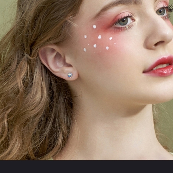 Crystal Aurora Borealis stud Earrings - Picture 6 of 11